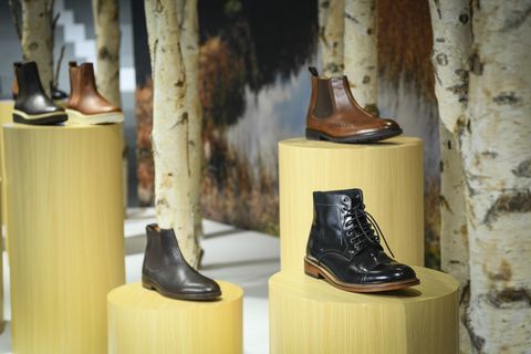 Footwear, Shoe, Yellow, Boot, Wood, 