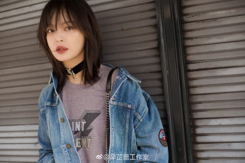 Denim, Jeans, Clothing, Beauty, Snapshot, Street fashion, Fashion, Textile, Jacket, Lip, 