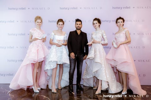 Fashion, Skin, Beauty, Dress, Event, Formal wear, Human, Fashion design, Wedding dress, Happy, 