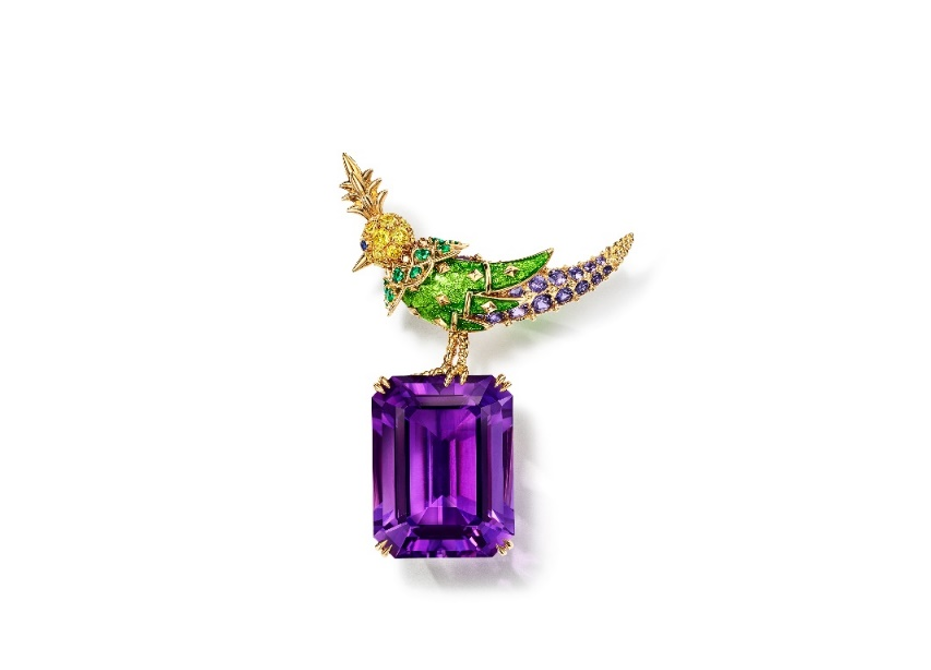 Tiffany & Co. Tiffany Schlumberger High Jewelry Collection: Rainbow Bird on a Rock