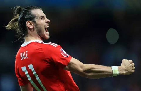 Football player, Player, Sports, Soccer player, Ball game, Sports equipment, Team sport, Tournament, Championship, International rules football, Football player, Player, Sports, Soccer player, Ball game, Sports equipment, Team sport, Tournament, Championship, International rules football,