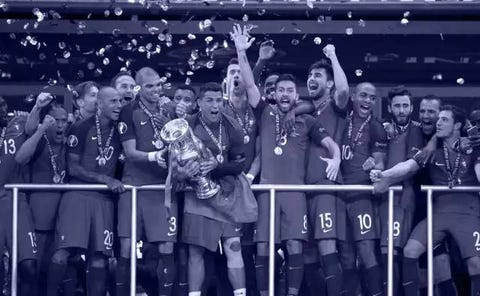 Team, Product, Crew, Crowd, Event, Monochrome, Stadium, Uniform, Fan, Style, Team, Product, Crew, Crowd, Event, Monochrome, Stadium, Uniform, Fan, Style,