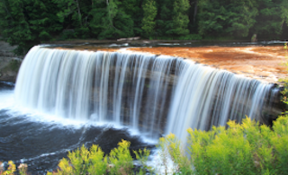 Water resources, Waterfall, Natural landscape, Body of water, Water, Nature, Watercourse, Nature reserve, State park, Chute, 