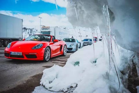 Land vehicle, Vehicle, Car, Automotive design, Supercar, Luxury vehicle, Sports car, Snow, Porsche boxster, Performance car, 