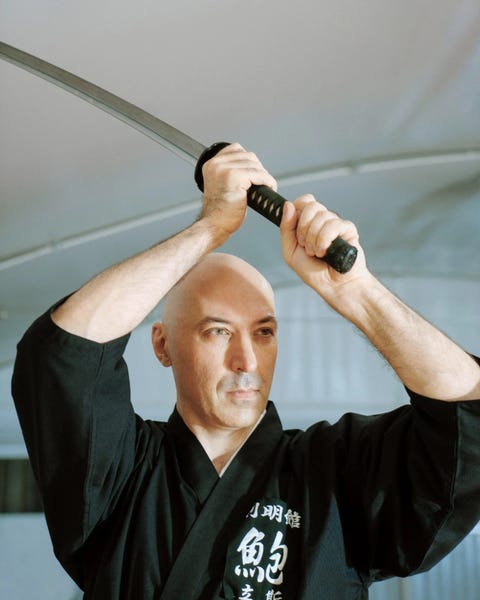 Kenjutsu, Iaidō, Arm, Martial arts uniform, Haidong gumdo, Okinawan kobudō, Iaijutsu, Battōjutsu, Elbow, Individual sports, 