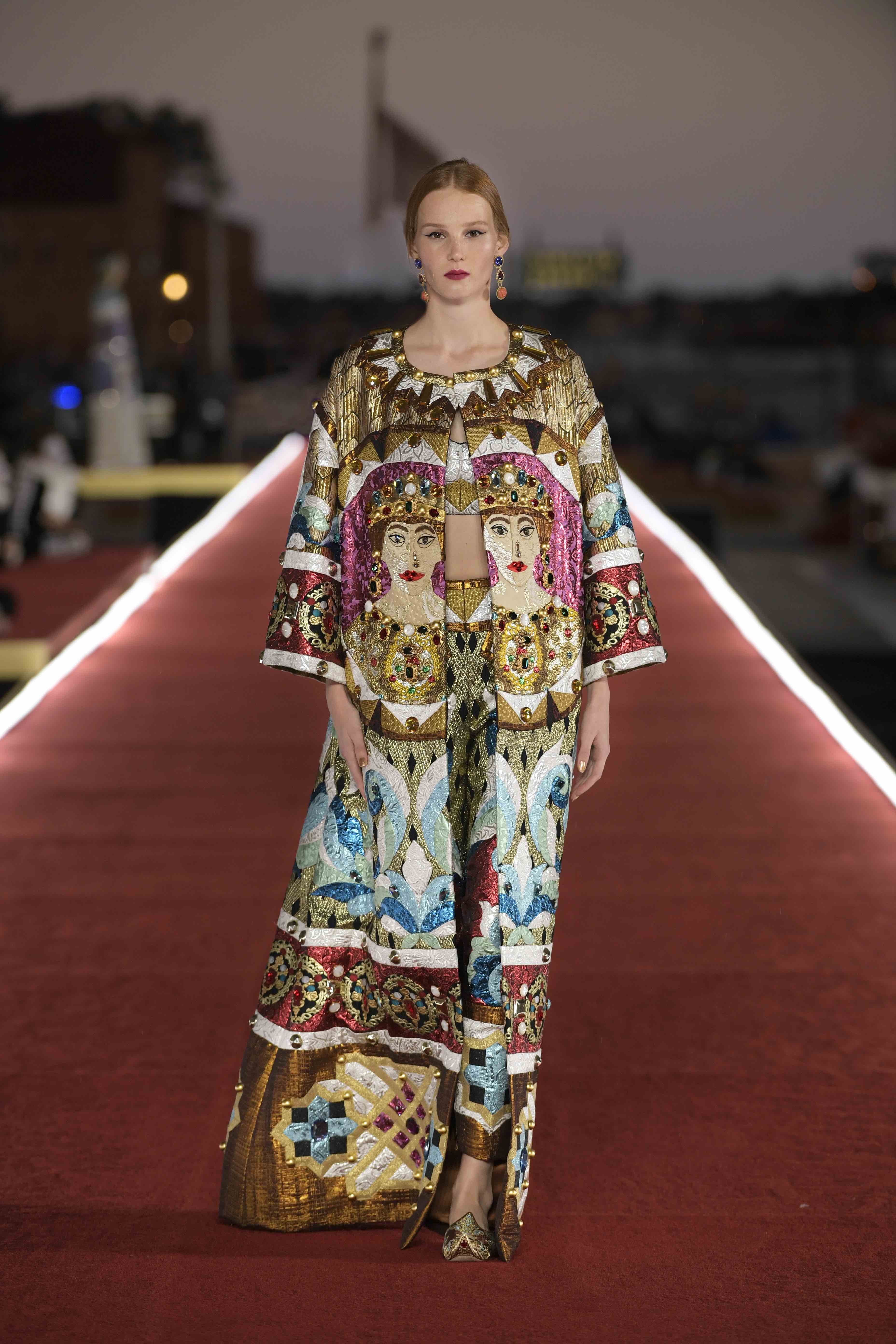 dolce gabbana coat 2014