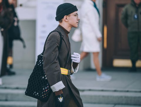 Street fashion, Fashion, Snapshot, Beanie, Street, Standing, Human, Infrastructure, Urban area, Headgear, Street fashion, Fashion, Snapshot, Beanie, Street, Standing, Human, Infrastructure, Urban area, Headgear,