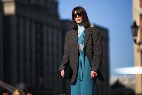 Street fashion, Fashion, Clothing, Suit, Outerwear, Eyewear, Blazer, Coat, Jacket, Fashion design, Street fashion, Fashion, Clothing, Suit, Outerwear, Eyewear, Blazer, Coat, Jacket, Fashion design,