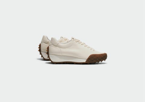 Footwear, Shoe, White, Beige, Brown, Outdoor shoe, Sportswear, Sneakers, Walking shoe, Athletic shoe, Footwear, Shoe, White, Beige, Brown, Outdoor shoe, Sportswear, Sneakers, Walking shoe, Athletic shoe,