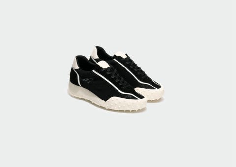 Footwear, Shoe, Black, Sneakers, Product, Beige, Sportswear, Espadrille, Outdoor shoe, Athletic shoe, Footwear, Shoe, Black, Sneakers, Product, Beige, Sportswear, Espadrille, Outdoor shoe, Athletic shoe,