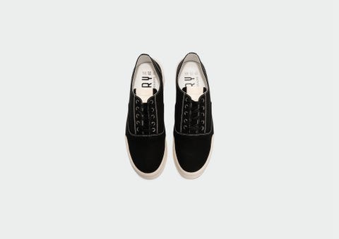 Footwear, Black, White, Shoe, Oxford shoe, Plimsoll shoe, Sneakers, Beige, Athletic shoe, Leather, Footwear, Black, White, Shoe, Oxford shoe, Plimsoll shoe, Sneakers, Beige, Athletic shoe, Leather,