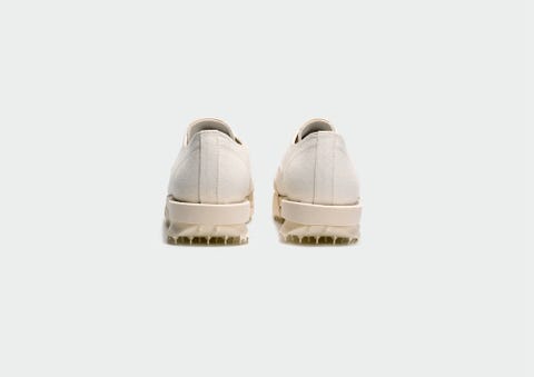 Footwear, Shoe, Beige, Sneakers, Athletic shoe, Oxford shoe, Footwear, Shoe, Beige, Sneakers, Athletic shoe, Oxford shoe,