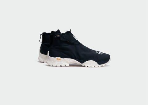 Footwear, Shoe, White, Black, Boot, Sportswear, Sneakers, Outdoor shoe, Hiking boot, Athletic shoe, Footwear, Shoe, White, Black, Boot, Sportswear, Sneakers, Outdoor shoe, Hiking boot, Athletic shoe,