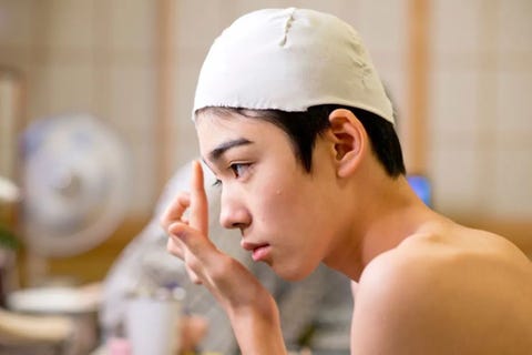 他的颜值背后 藏着谜一样的歌舞伎世界 他的颜值背后 藏着谜一样的歌舞伎世界