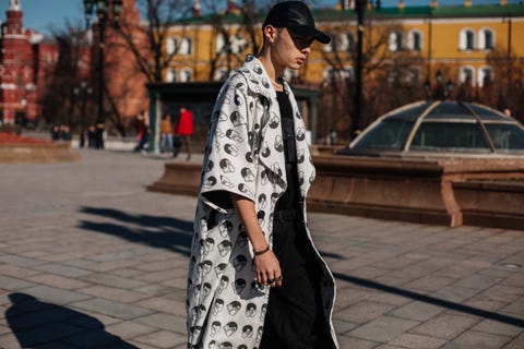 Street fashion, Clothing, Fashion, Snapshot, Outerwear, Headgear, Costume, Photography, Dress, Street, Street fashion, Clothing, Fashion, Snapshot, Outerwear, Headgear, Costume, Photography, Dress, Street,