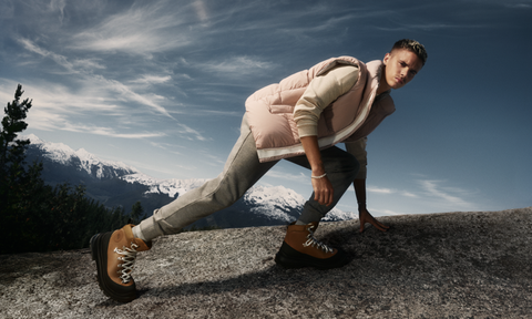 romeo beckham，穿着journey踝靴出镜canada goose加拿大鹅鞋履系列宣传片