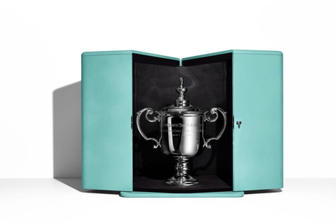美国网球公开赛单打冠军奖杯，由蒂芙尼匠心铸造而成