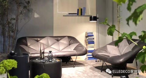 Living room, Furniture, Room, Property, Interior design, Couch, Floor, Building, House, Chair, Living room, Furniture, Room, Property, Interior design, Couch, Floor, Building, House, Chair,