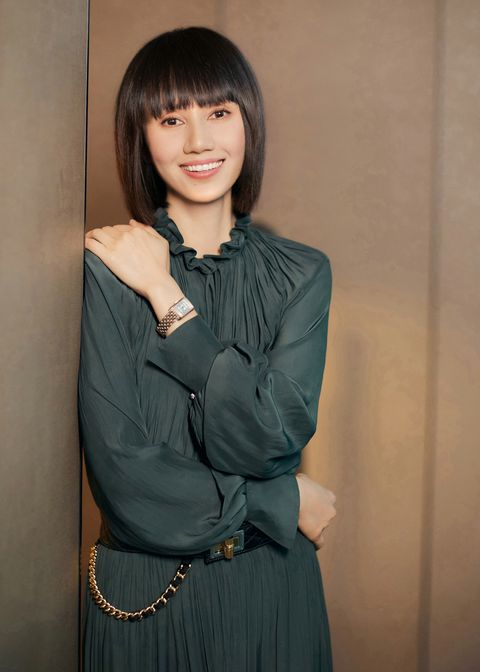 Yuan Quan wears the reverse classic duetto watch