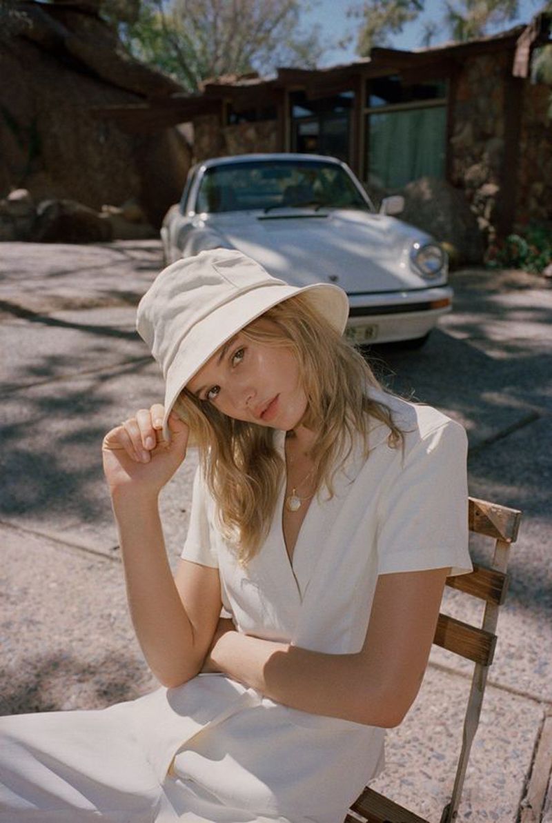 White, Sun hat, Beauty, Blond, Hat, Sitting, Photography, Headgear, Photo shoot, Dress, 