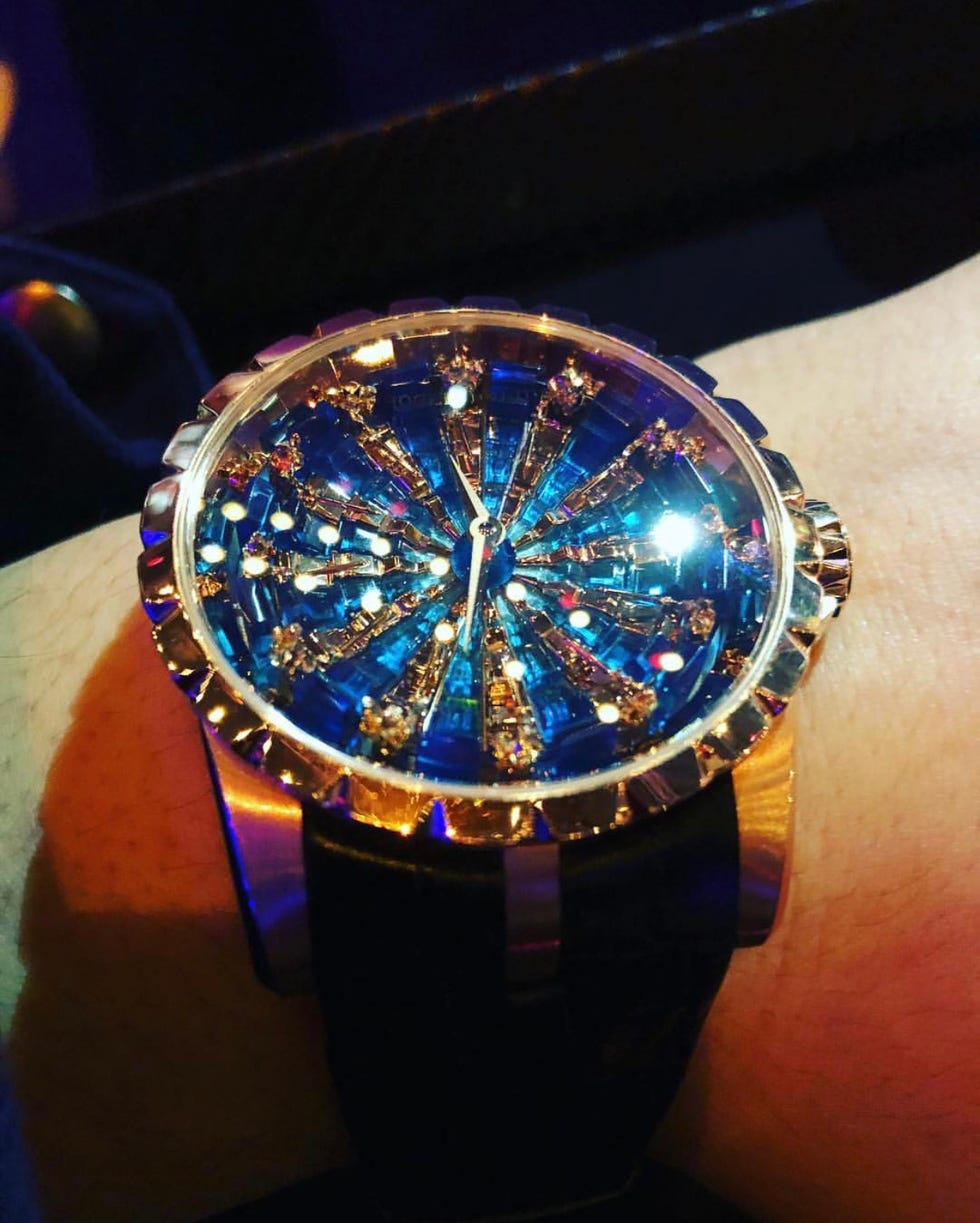 Watch, Cobalt blue, Blue, Product, Fashion accessory, Electric blue, Watch accessory, Jewellery, Material property, Diamond, 
