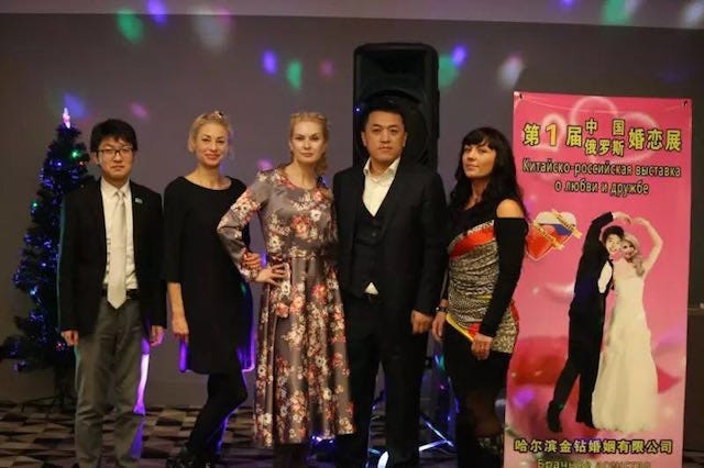 Event, Fashion, Fashion design, Formal wear, Performance, Fun, Ceremony, 