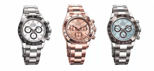 Watch, Analog watch, Watch accessory, Fashion accessory, Jewellery, Brand, Strap, Silver, Material property, Metal, 
