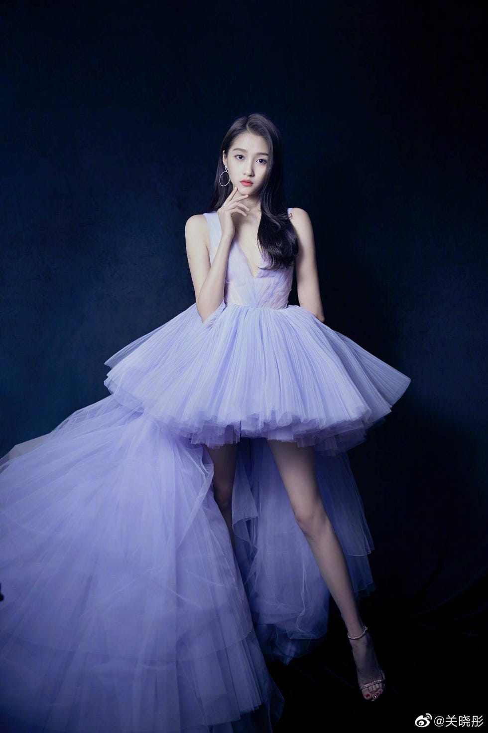 Blue, Dress, Clothing, Purple, Beauty, Gown, Fashion, Fashion model, Photo shoot, Model, 