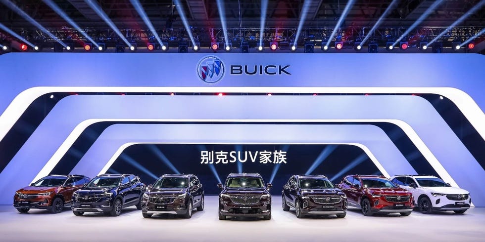图：昂科威s与昂科威s avenir艾维亚将携同别克昂科旗、昂科拉gx和昂科拉，进一步完善别克suv家族产品布局