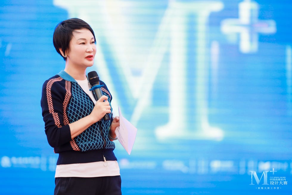 红星美凯龙控股集团联席董事长车建芳在欢迎晚宴上发言
