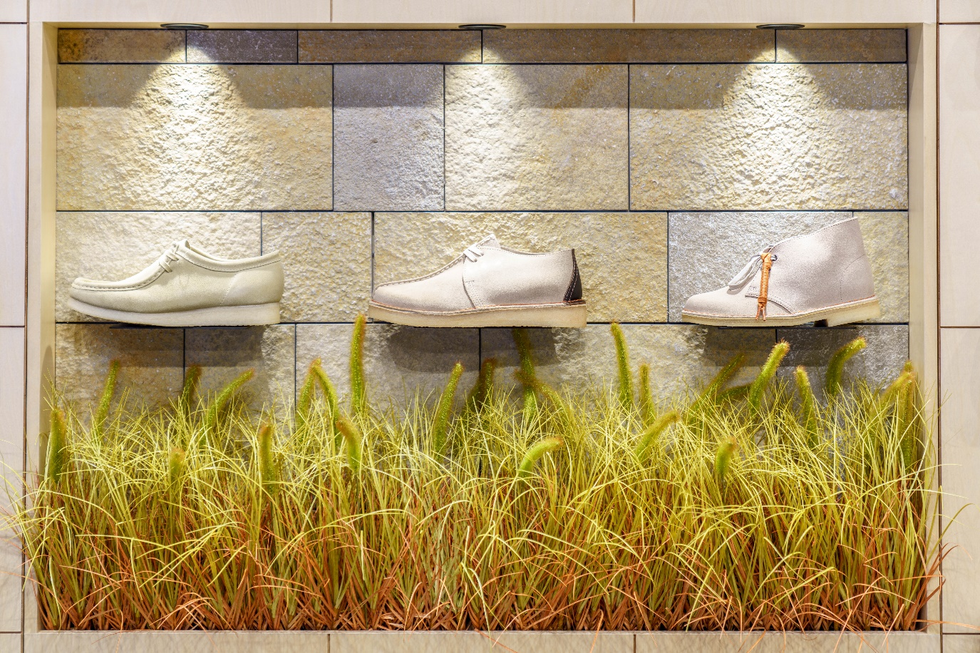 clarks originals
