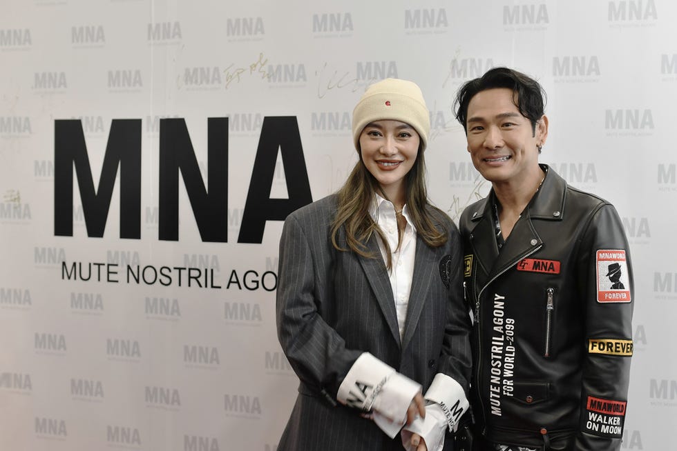 Smile, Sleeve, Interaction, Logo, Jacket, Job, Fashion design, Brand, Glove, Love, 