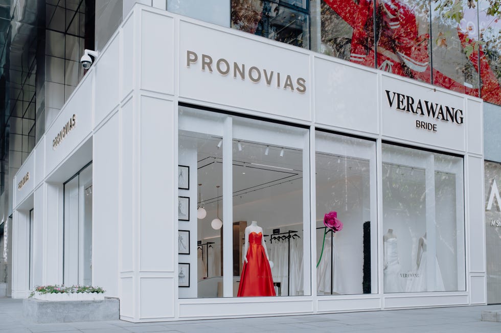 pronovias