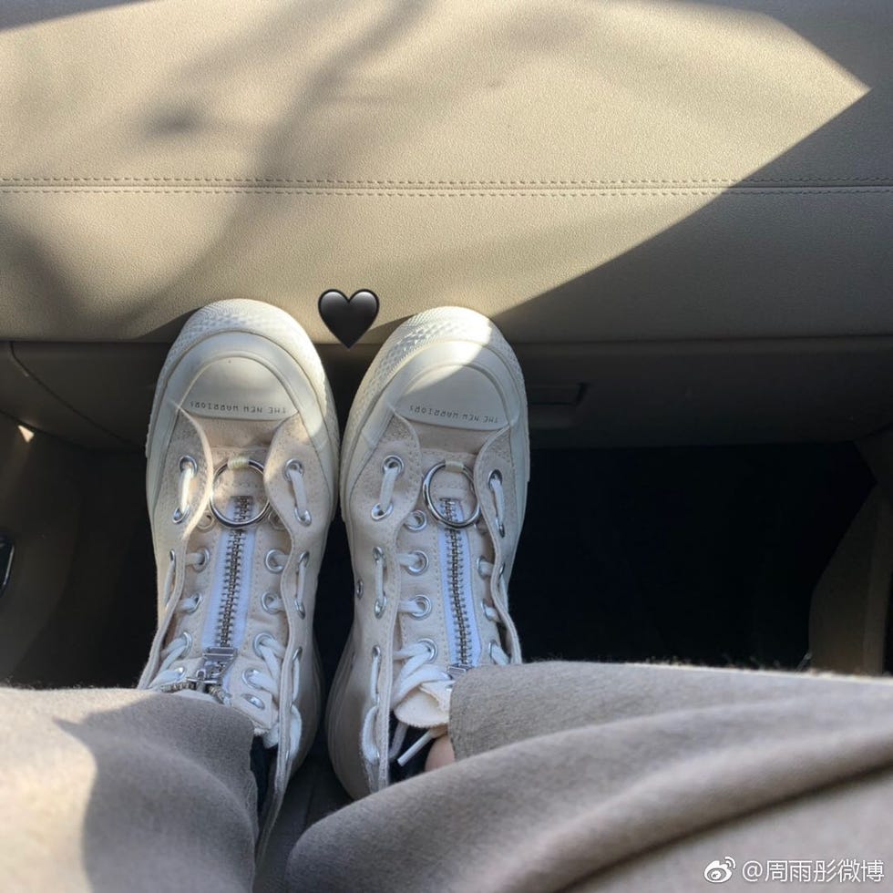 White, Footwear, Shoe, Plimsoll shoe, Room, Athletic shoe, Sneakers, 