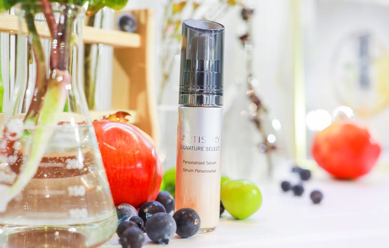Product, Beauty, Liquid, Bottle, Fruit, Drink, Plant, Small appliance, Lip gloss, Blender, 