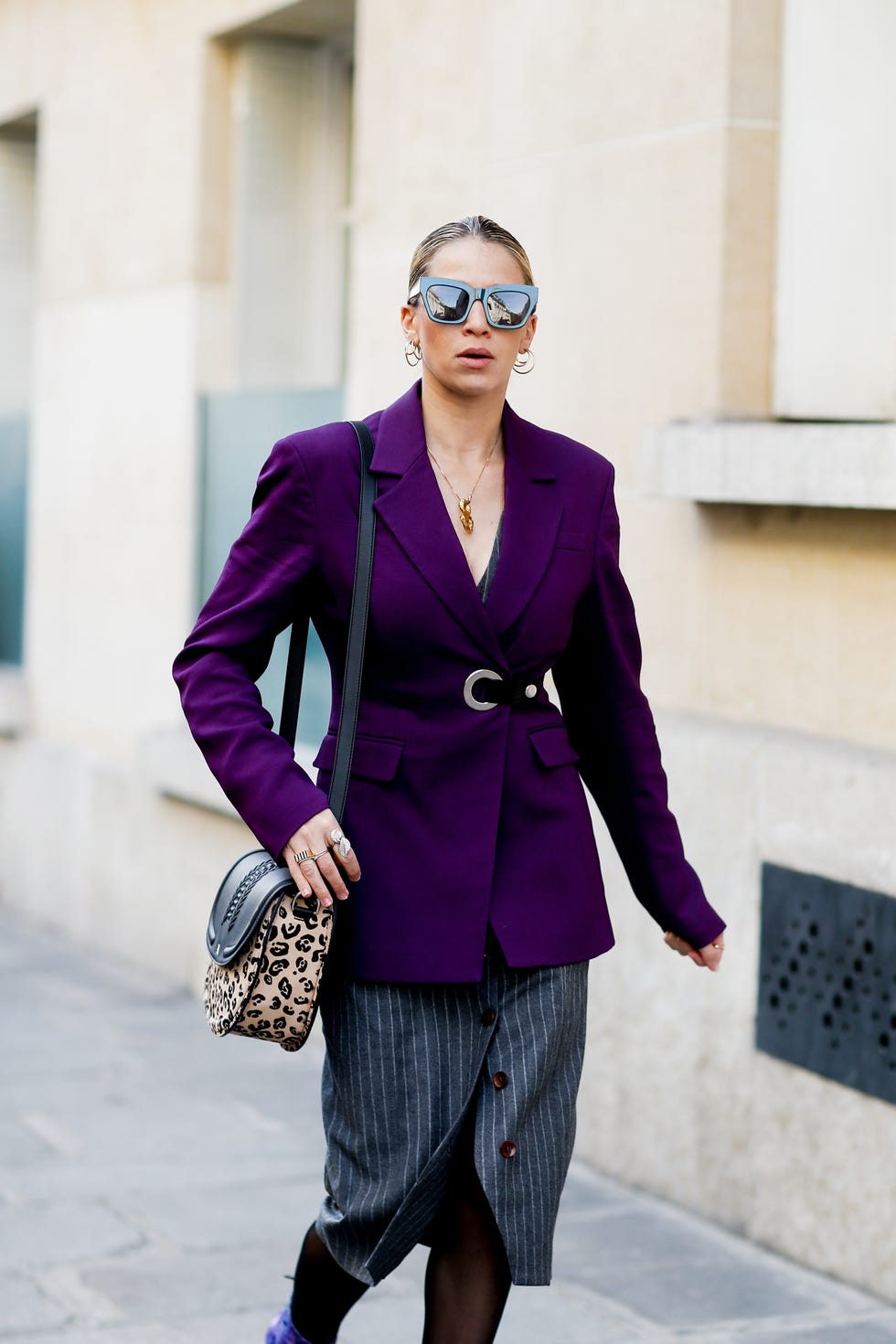 Clothing, Street fashion, Fashion, Purple, Eyewear, Electric blue, Suit, Outerwear, Cobalt blue, Blazer, 
