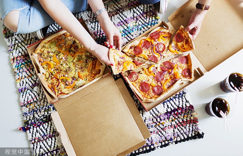 Food, Dish, Cuisine, Pizza, Tarte flambée, Ingredient, Junk food, Recipe, Take-out food, Italian food, 