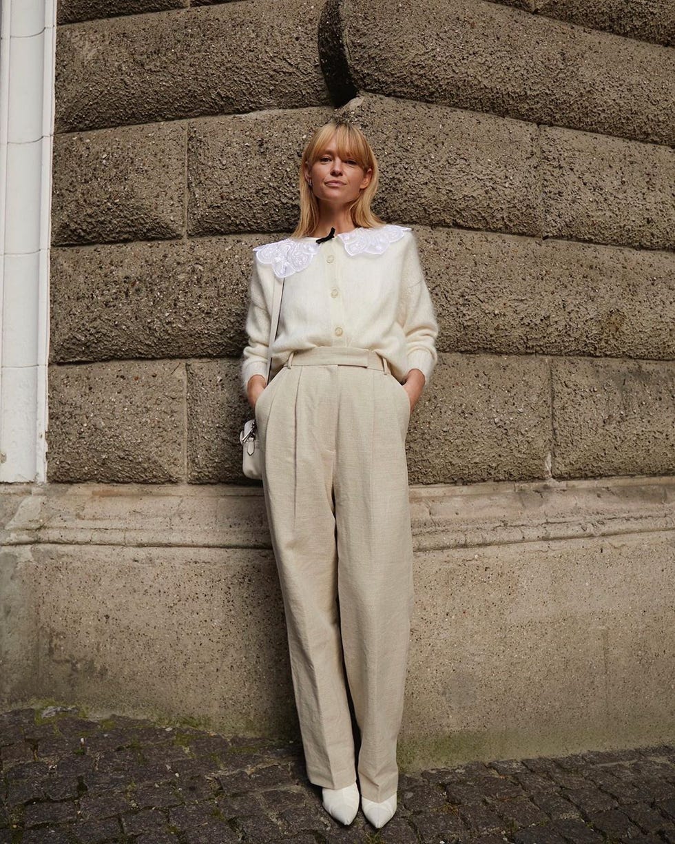 Clothing, White, Street fashion, Fashion, Pantsuit, Trousers, Beige, Waist, Photo shoot, Fashion model, 