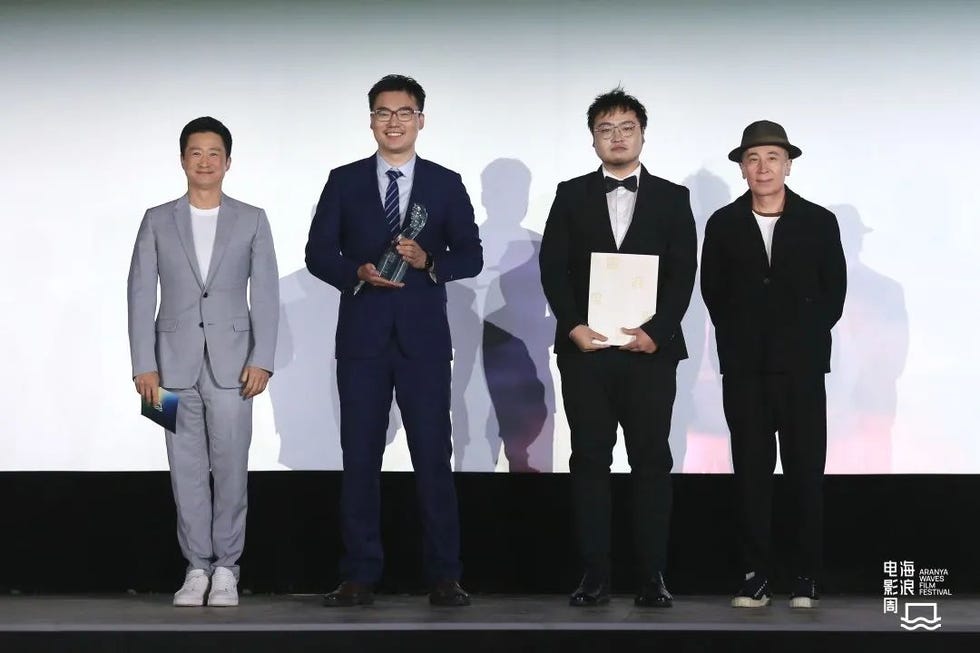 演员、制片人、导演、编剧吴京