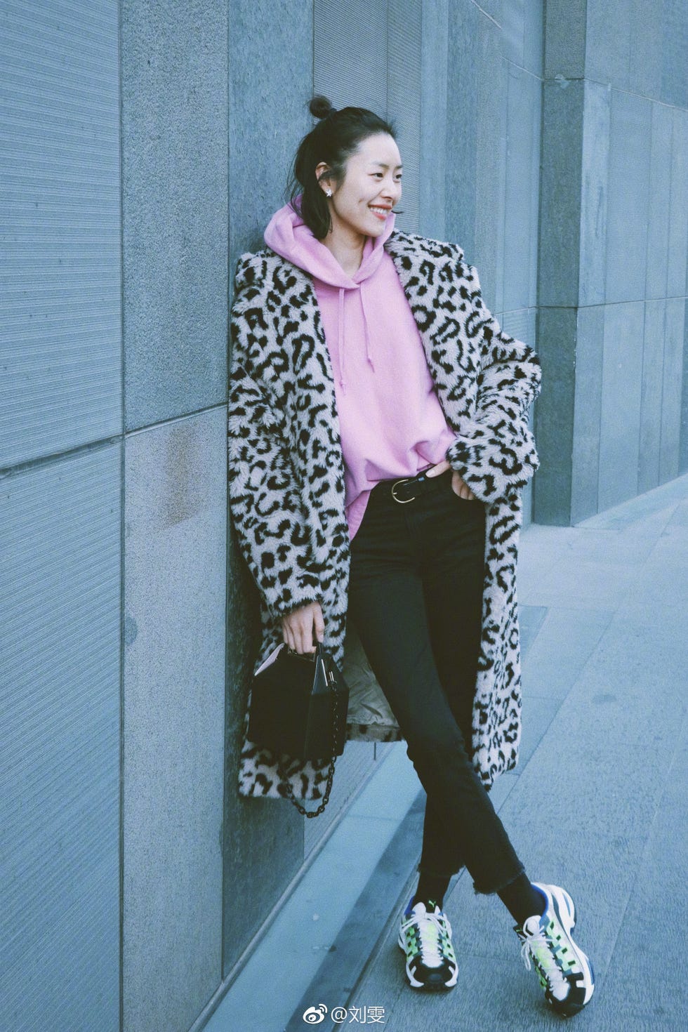 Clothing, Street fashion, Pink, Fashion, Footwear, Purple, Outerwear, Shoe, Fur, Jacket, 