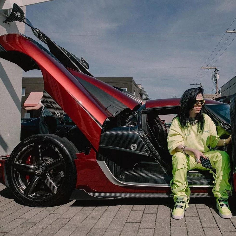 Motor vehicle, Vehicle, Automotive design, Red, Car, Vehicle door, City car, Supercar, Hood, Plant, 