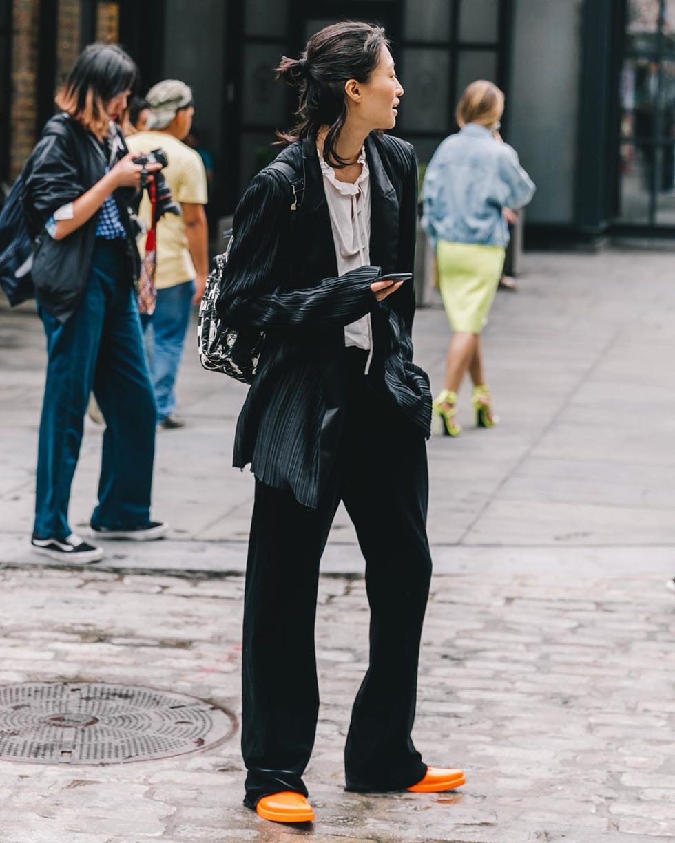 Street fashion, People, Fashion, Snapshot, Hairstyle, Street, Footwear, Standing, Human, Shoe, 
