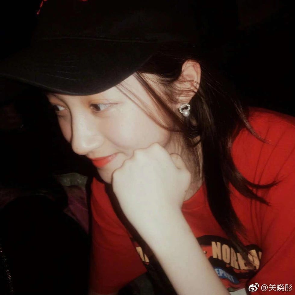 Hair, Face, Beauty, Lip, Nose, Cool, Chin, Black hair, Eye, Smile, 