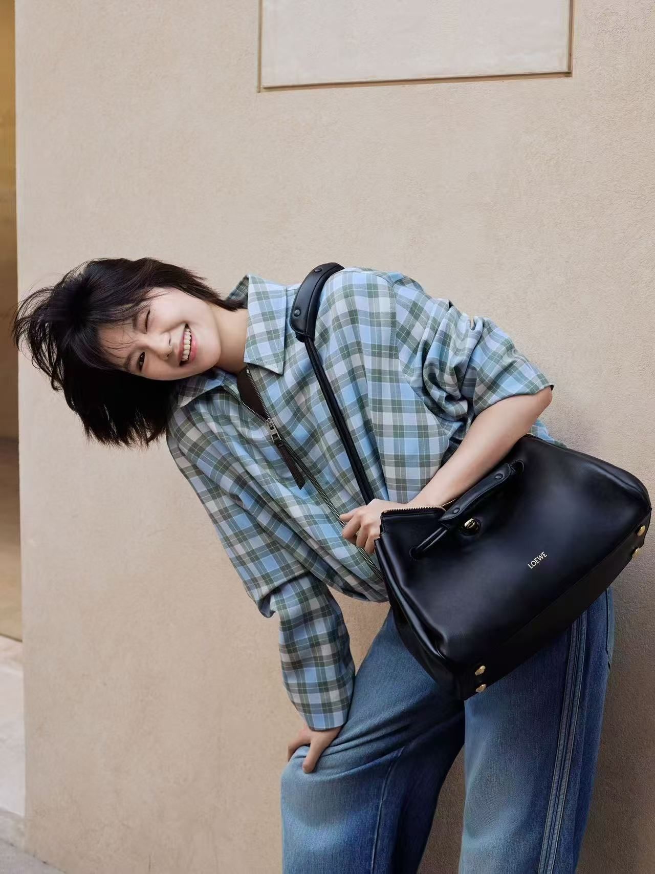 LOEWE罗意威推出全新Madrid手袋