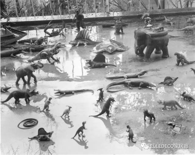 Art, Terrestrial animal, Working animal, Wildlife, Dinosaur, Indian elephant, Elephant, Painting, Water feature, Extinction, 