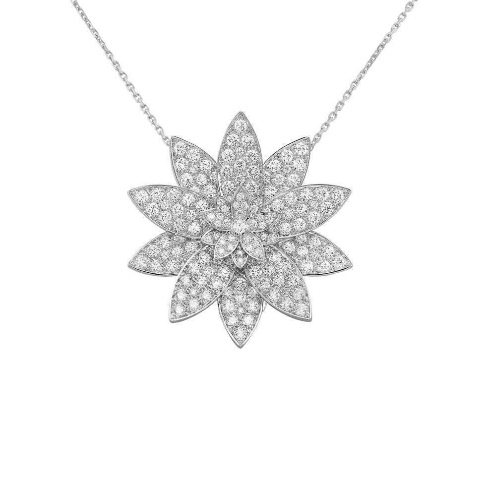 lotus clip pendant, large model, white gold, round diamonds diamond quality def, if to vvs