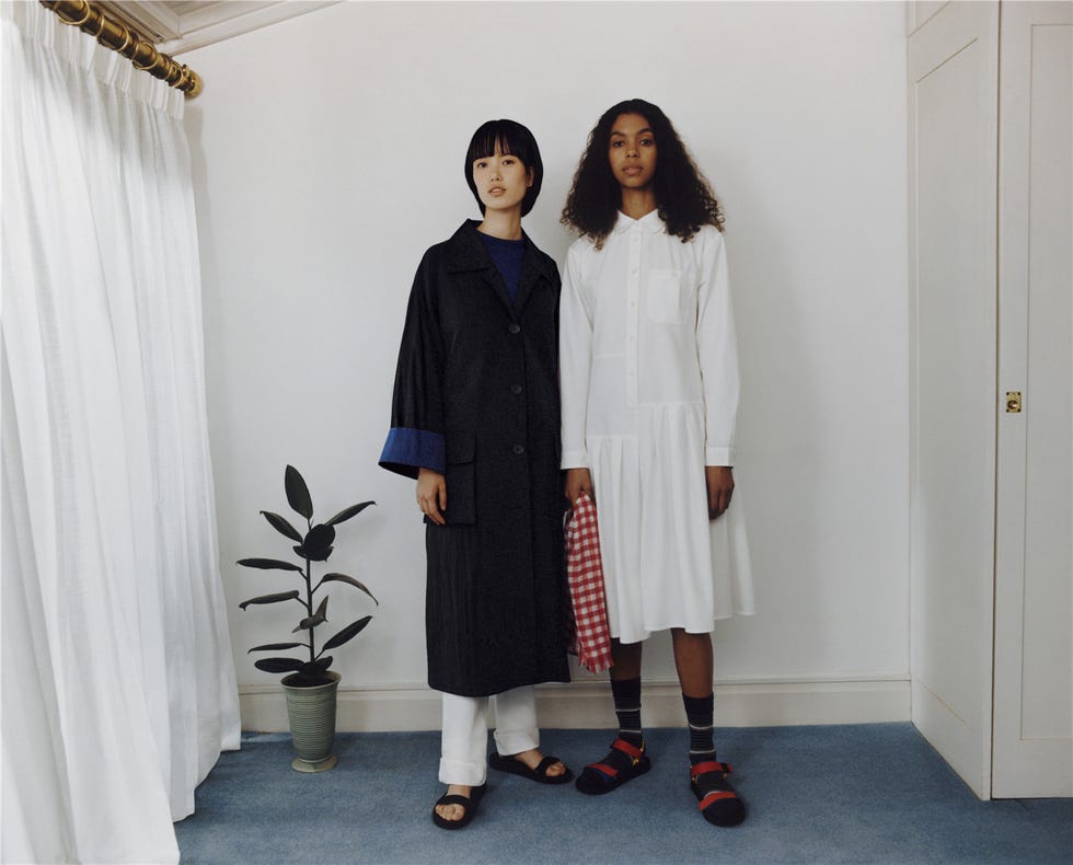 Clothing, Outerwear, Fashion, Footwear, Uniform, Room, Dress, Formal wear, Fashion design, Sleeve, 