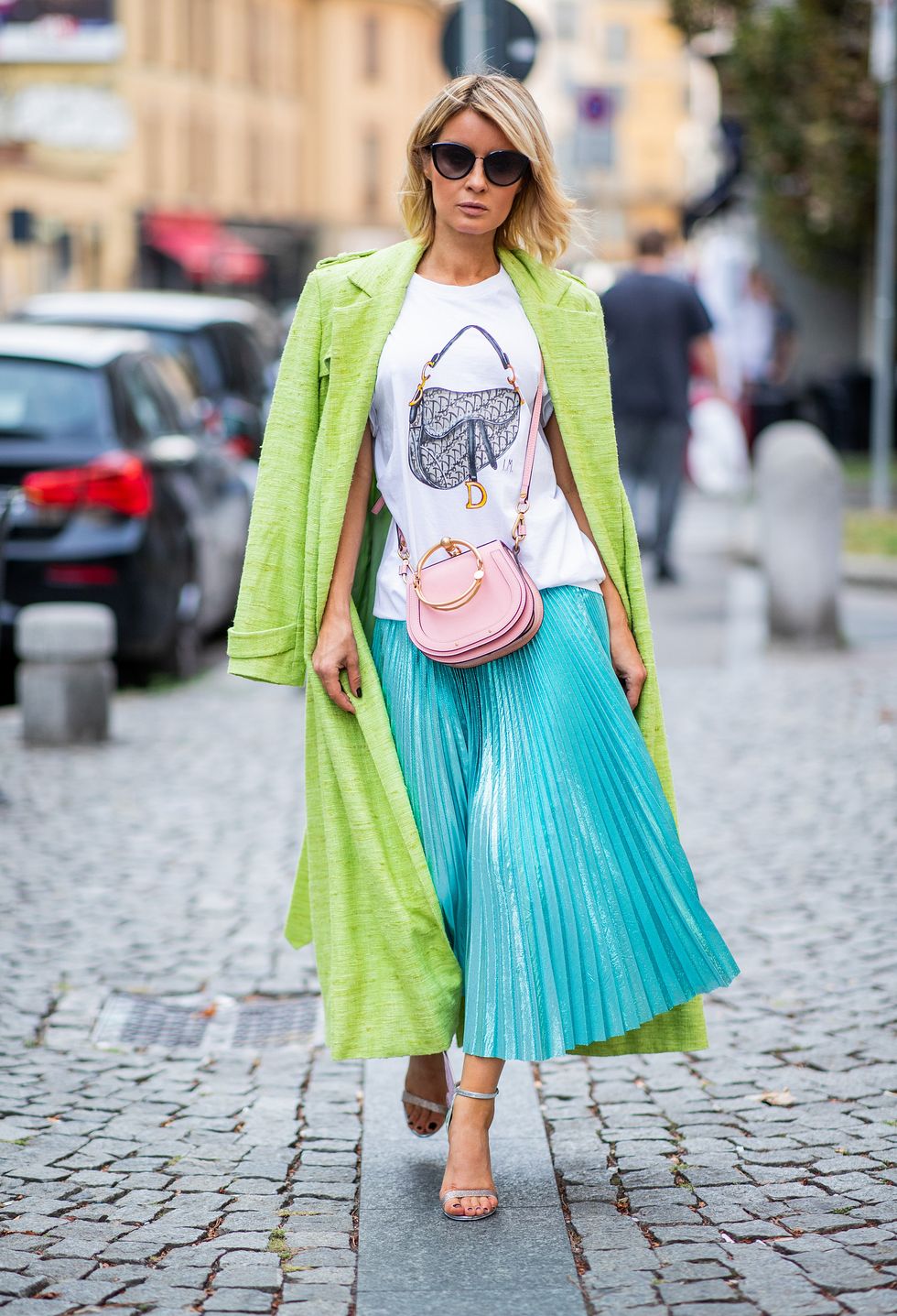 Clothing, Street fashion, Fashion, Green, Turquoise, Yellow, Outerwear, Dress, Footwear, Electric blue, 