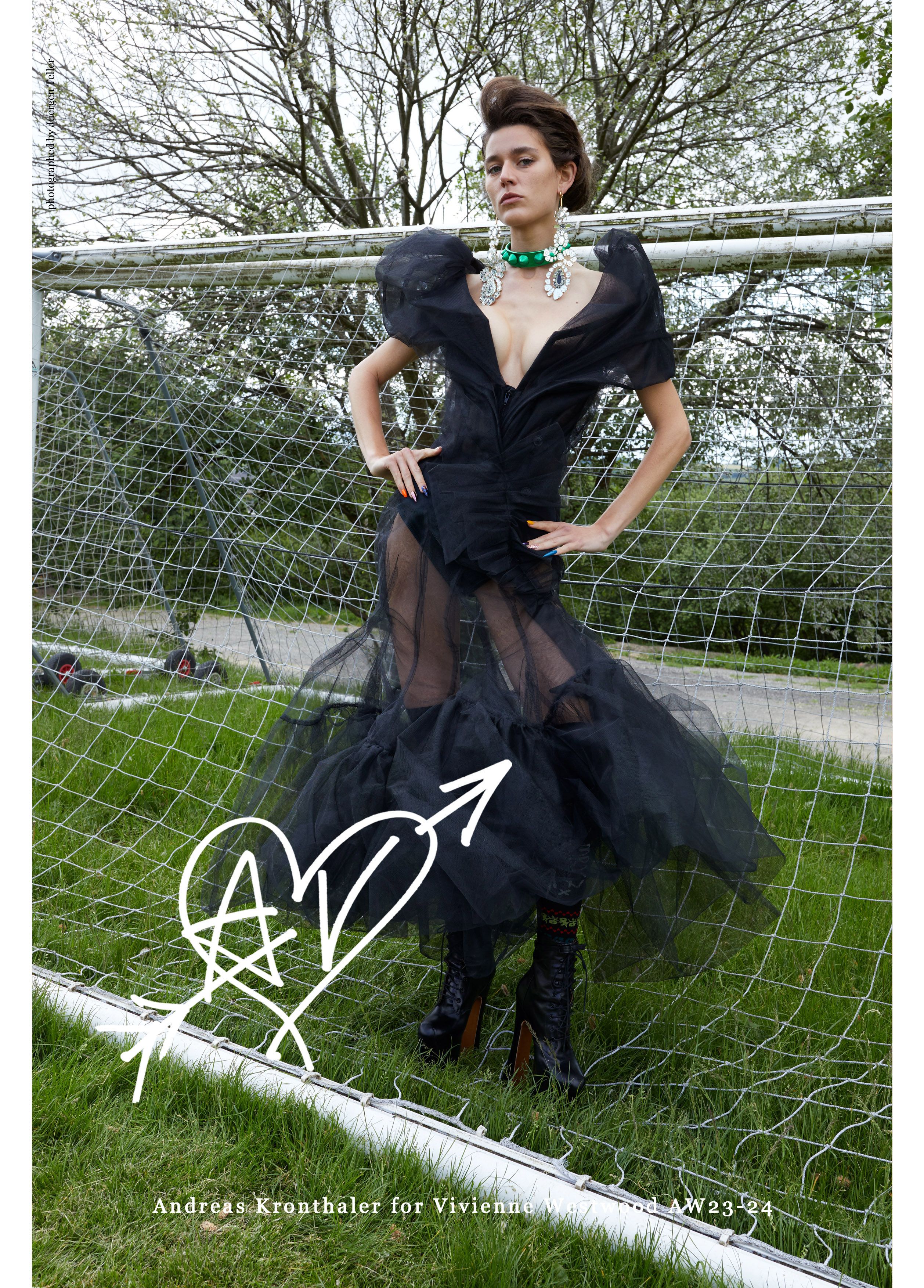 Vivienne Westwood TASCHEN 大判写真集　絶版　貴重 洋書◇ヴィヴィアン・ウェストウッド写真集 Vivienne Westwood