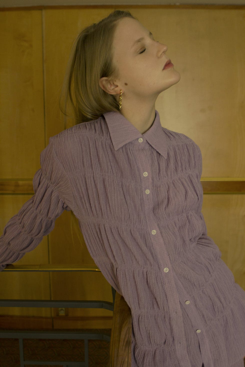 Clothing, Purple, Shirt, Blond, Fashion, Sleeve, Blouse, Dress shirt, Long hair, Textile, 